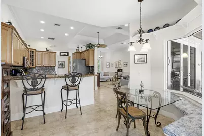 928 Carolina Circle SW, Vero Beach, FL 32962 - Photo 13