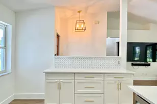 9905 159th Ct N, Jupiter, FL 33478 - Photo 5