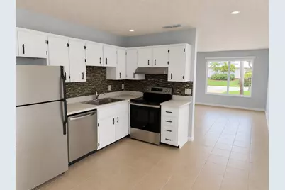 8997 SE Sandy Lane, Hobe Sound, FL 33455 - Photo 7