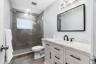 5557 N Cameo Dr N, Boca Raton, FL 33433 - Photo 21