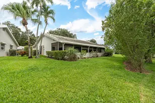 5557 N Cameo Dr N, Boca Raton, FL 33433 - Photo 33