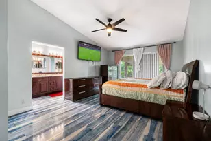 5557 N Cameo Dr N, Boca Raton, FL 33433 - Photo 23