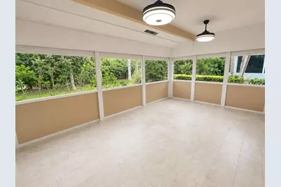 5557 N Cameo Drive N, Boca Raton, FL 33433 - Photo 13