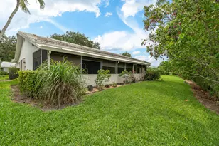 5557 N Cameo Dr N, Boca Raton, FL 33433 - Photo 29