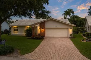 5557 N Cameo Dr N, Boca Raton, FL 33433 - Photo 5