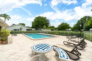 5557 N Cameo Dr N, Boca Raton, FL 33433 - Photo 27