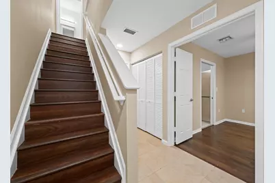 1033 NE 17th Way #905, Fort Lauderdale, FL 33304 - Photo 3