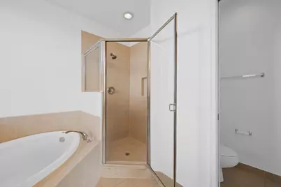 1033 NE 17th Way #905, Fort Lauderdale, FL 33304 - Photo 21