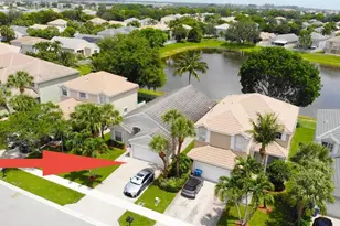 137 Canterbury Pl, Royal Palm Beach, FL 33414 - Photo 3