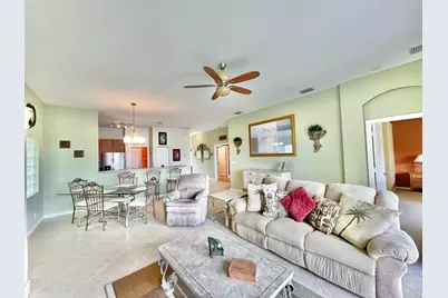 137 Canterbury Place, Royal Palm Beach, FL 33414 - Photo 11