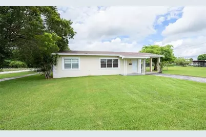 640 SW 5th Avenue, Florida City, FL 33034 - Photo 1