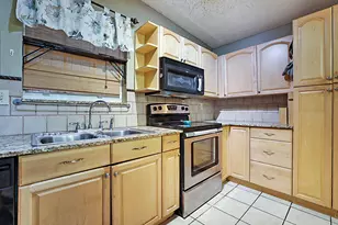 764 Camellia Dr, Royal Palm Beach, FL 33411 - Photo 15