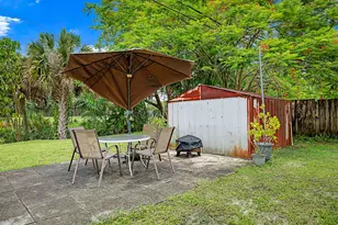 764 Camellia Dr, Royal Palm Beach, FL 33411 - Photo 23