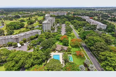 3510 Oaks Way #703, Pompano Beach, FL 33069 - Photo 39
