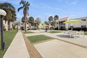 1428 SE 4th Ave, Deerfield Beach, FL 33441 - Photo 5