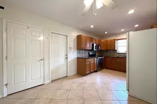 1292 Essex Dr, Wellington, FL 33414 - Photo 11