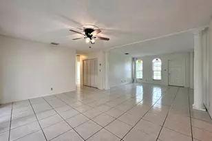 1292 Essex Dr, Wellington, FL 33414 - Photo 3
