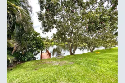 1292 Essex Drive, Wellington, FL 33414 - Photo 23