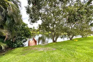 1292 Essex Dr, Wellington, FL 33414 - Photo 23