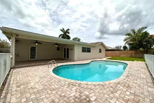 1292 Essex Dr, Wellington, FL 33414 - Photo 21