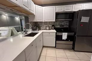 1007 Green Pine Blvd, West Palm Beach, FL 33409 - Photo 7