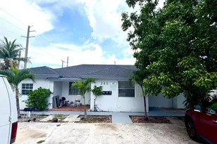 245 NW 12th Ct, Pompano Beach, FL 33060 - Photo 1