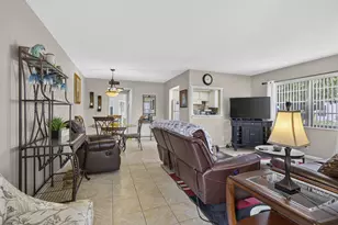 5 Northampton A, West Palm Beach, FL 33417 - Photo 11