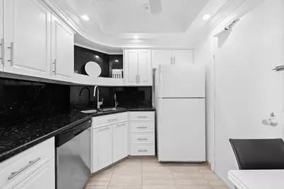 3333 NE 34th Street #1414, Fort Lauderdale, FL 33308 - Photo 9
