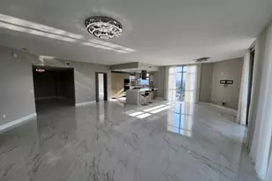 17301 Biscayne Blvd, North Miami Beach, FL 33160 - Photo 5
