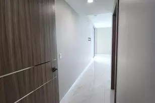 17301 Biscayne Blvd, North Miami Beach, FL 33160 - Photo 21