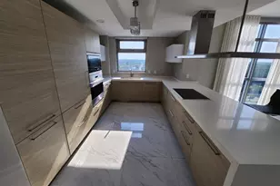 17301 Biscayne Blvd, North Miami Beach, FL 33160 - Photo 9