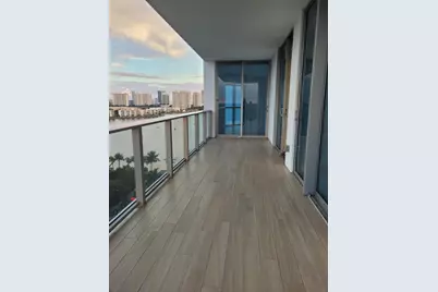 17301 Biscayne Boulevard #1202, North Miami Beach, FL 33160 - Photo 27