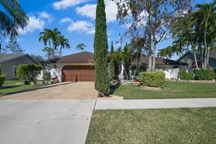 1313 Brampton Cove, Wellington, FL 33414 - Photo 3