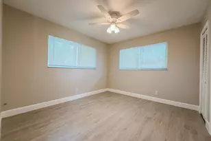 541 NE 44th St, Boca Raton, FL 33431 - Photo 7