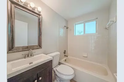 541 NE 44th Street #B, Boca Raton, FL 33431 - Photo 9