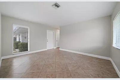 541 NE 44th Street #B, Boca Raton, FL 33431 - Photo 3