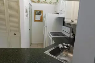 627 Sea Pine Way, Greenacres, FL 33415 - Photo 9