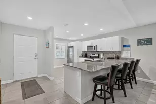38 Spanish Way, Port Saint Lucie, FL 34952 - Photo 5