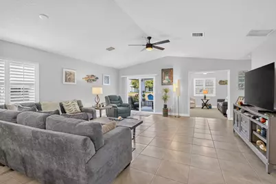 38 Spanish Way, Port Saint Lucie, FL 34952 - Photo 13
