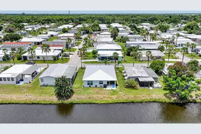 38 Spanish Way, Port Saint Lucie, FL 34952 - Photo 39