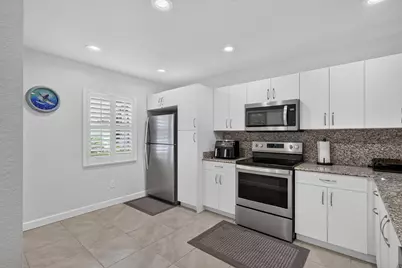 38 Spanish Way, Port Saint Lucie, FL 34952 - Photo 7