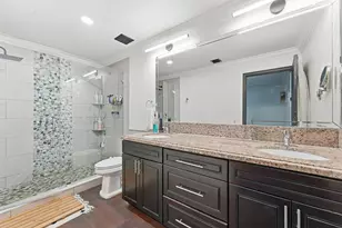 3221 John's Pl, Palm Springs, FL 33461 - Photo 7