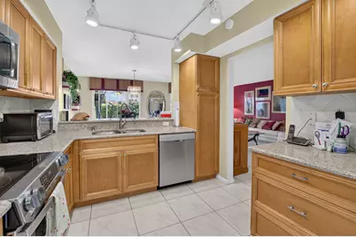 7825 Whispering Palms Drive #101, Boynton Beach, FL 33437 - Photo 9