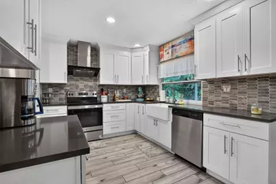 10873 NW 10th Place, Coral Springs, FL 33071 - Photo 19