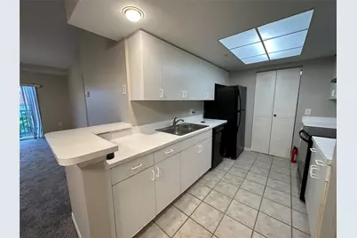 4199 N Haverhill Road #113, West Palm Beach, FL 33417 - Photo 7