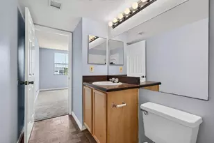 724 Executive Center Dr, West Palm Beach, FL 33401 - Photo 15