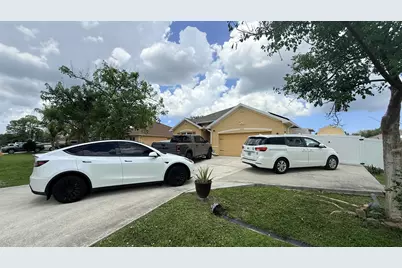 2369 SW Barber Lane, Port Saint Lucie, FL 34984 - Photo 3