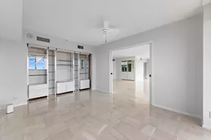 1900 Consulate Pl, West Palm Beach, FL 33401 - Photo 21