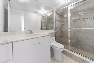 1900 Consulate Pl, West Palm Beach, FL 33401 - Photo 23