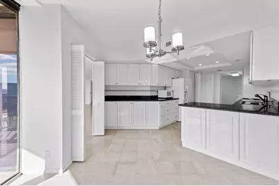 1900 Consulate Place #1004, West Palm Beach, FL 33401 - Photo 13